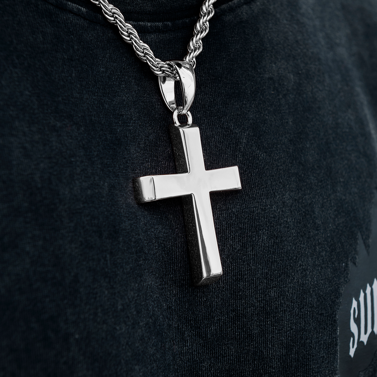 GLD PROMO Large Simple Cross Pendant in White Gold