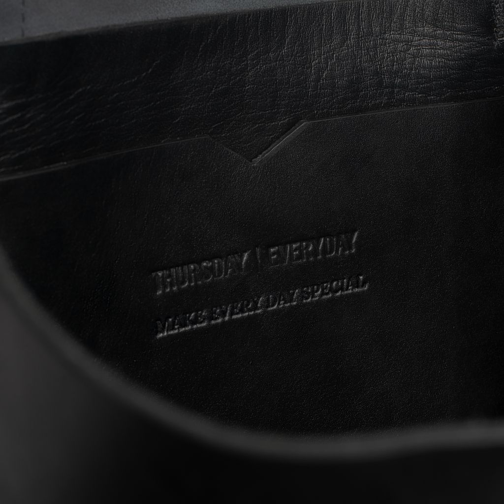 Everyday Tote | Black (L) (Silver)