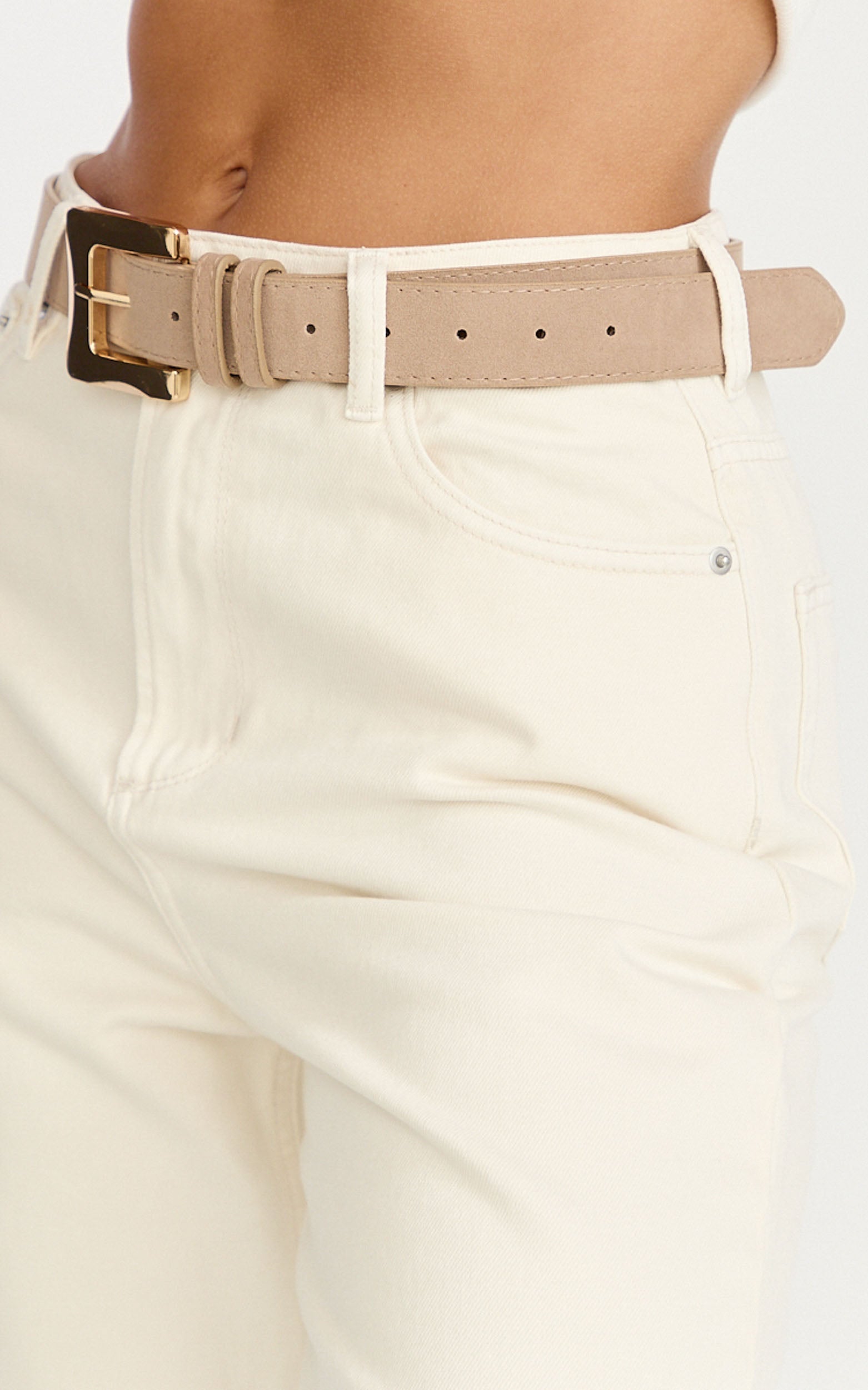 Hillary Belt - Suede Belt in Sand