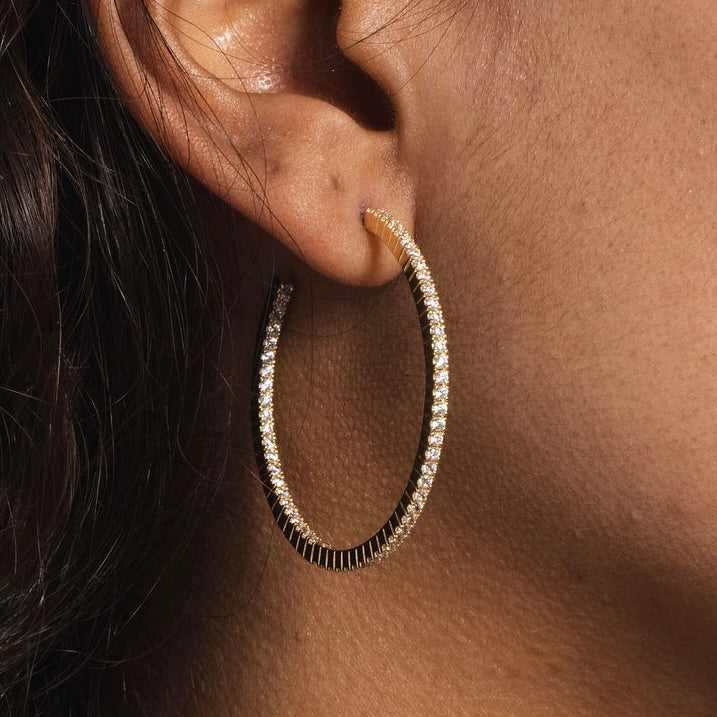 GLD Women 14k Solid Gold Medium Eternity Hoop Earring-VS Diamonds