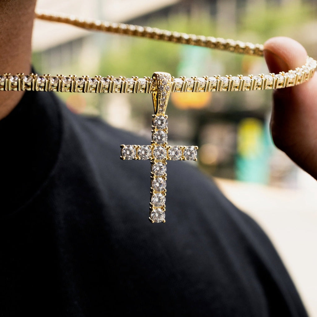 GLD PROMO Diamond Cross in Yellow Gold