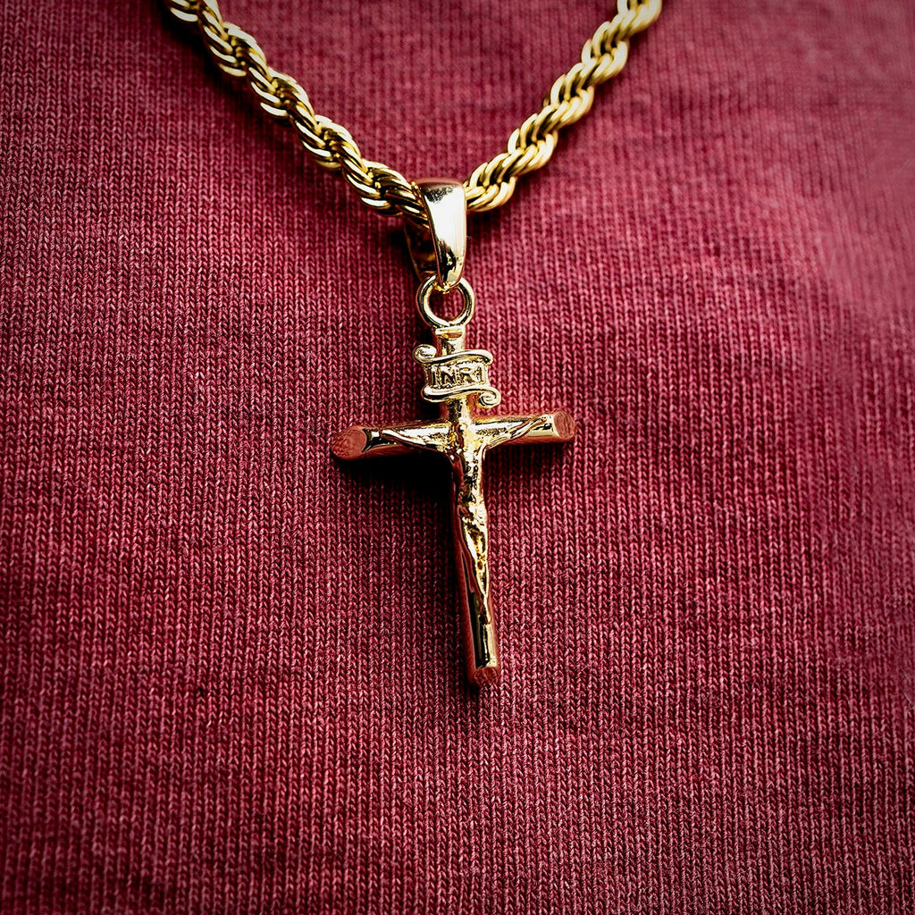 GLD PROMO SETS Crucifix Pendant in Yellow Gold