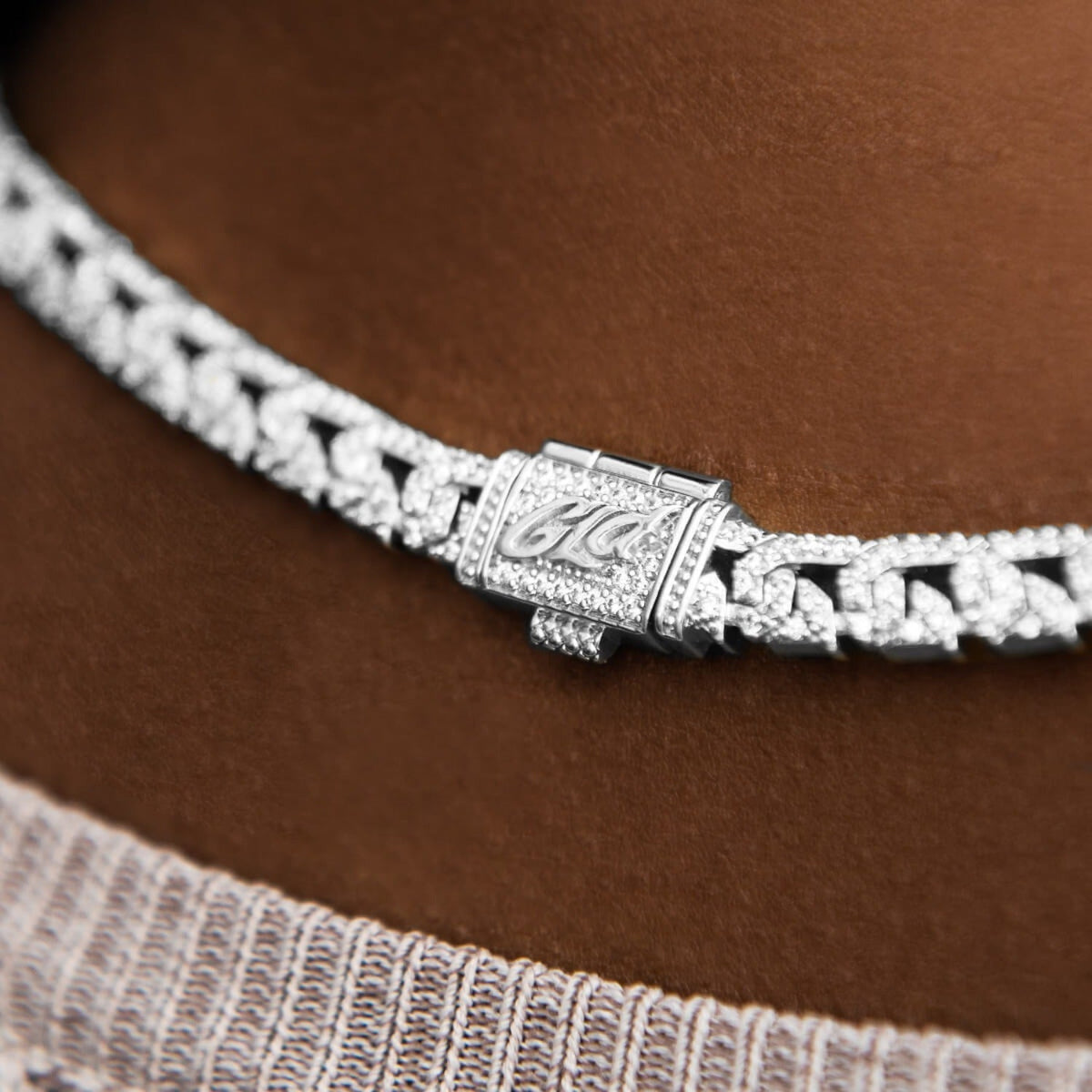 GLD PROMO - WOMEN Micro Iced G-Link Necklace in White Gold