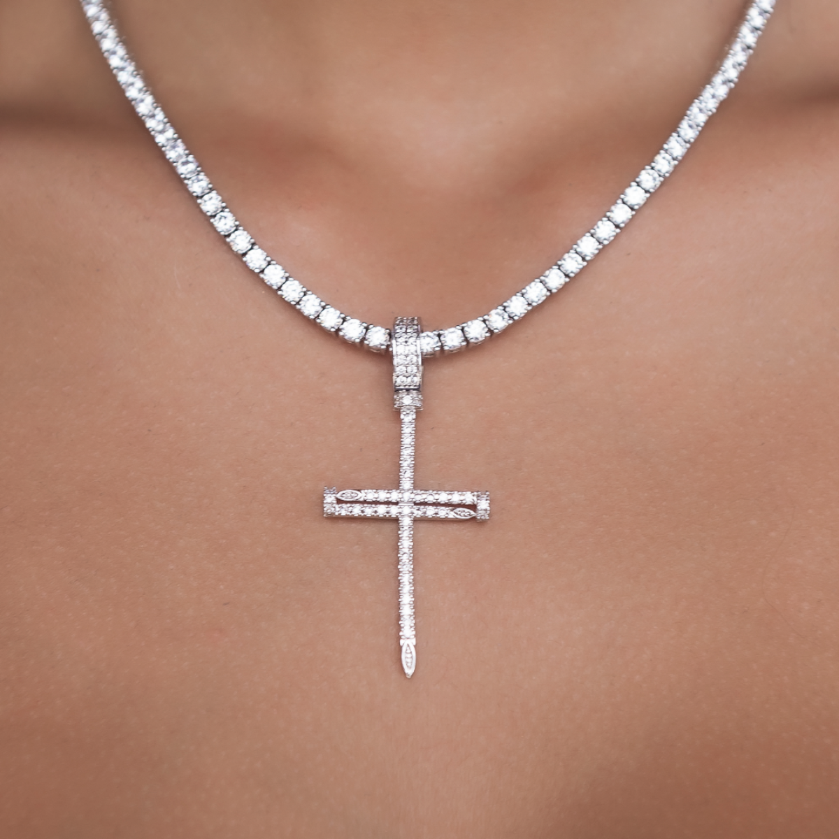 GLD PROMO - WOMEN Iced Nail Cross in White Gold