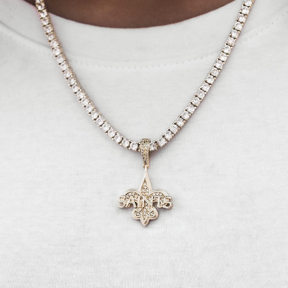 GLD Women New Orleans Saints Official NFL Micro Logo Pendant