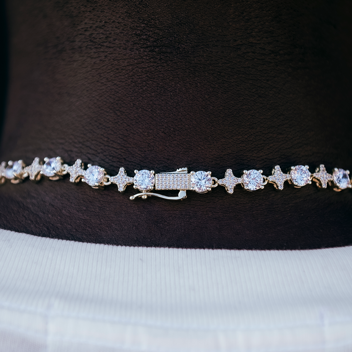 GLD Men Round Stone Star Tennis Chain in Yellow Gold - 8mm