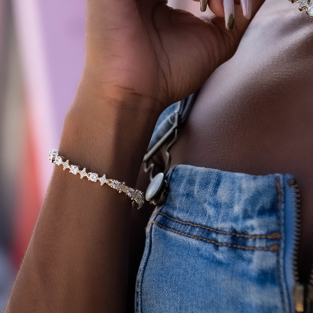 GLD PROMO - WOMEN Round Stone Star Tennis Bracelet