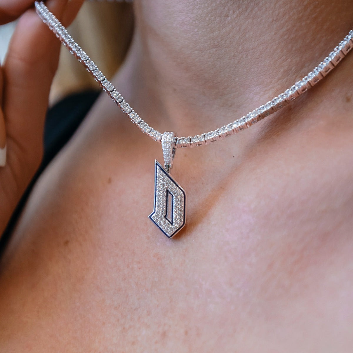 GLD Women Duquesne Dukes Official NCAA Logo Pendant