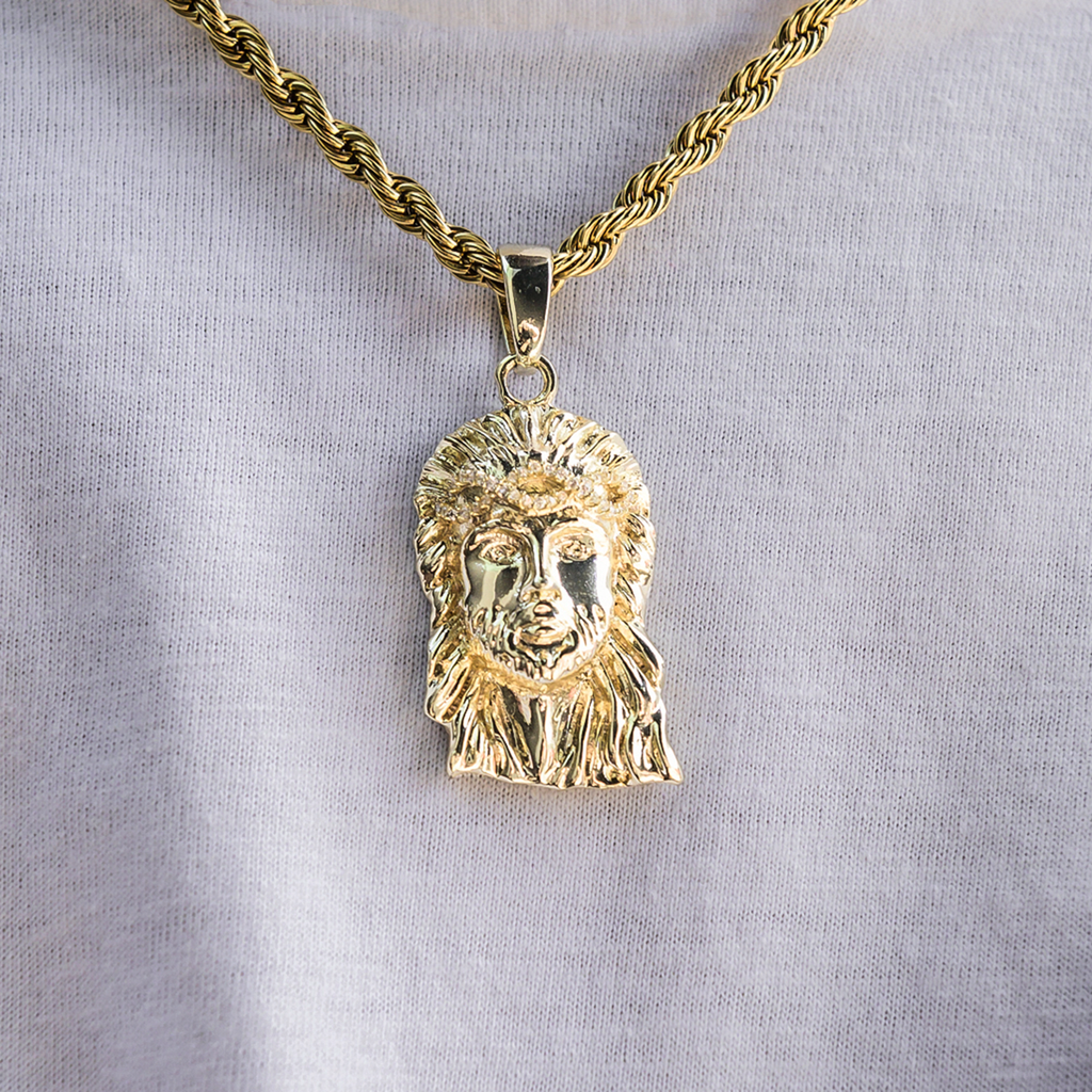GLD PROMO Diamond Crown Portrait of Jesus Pendant