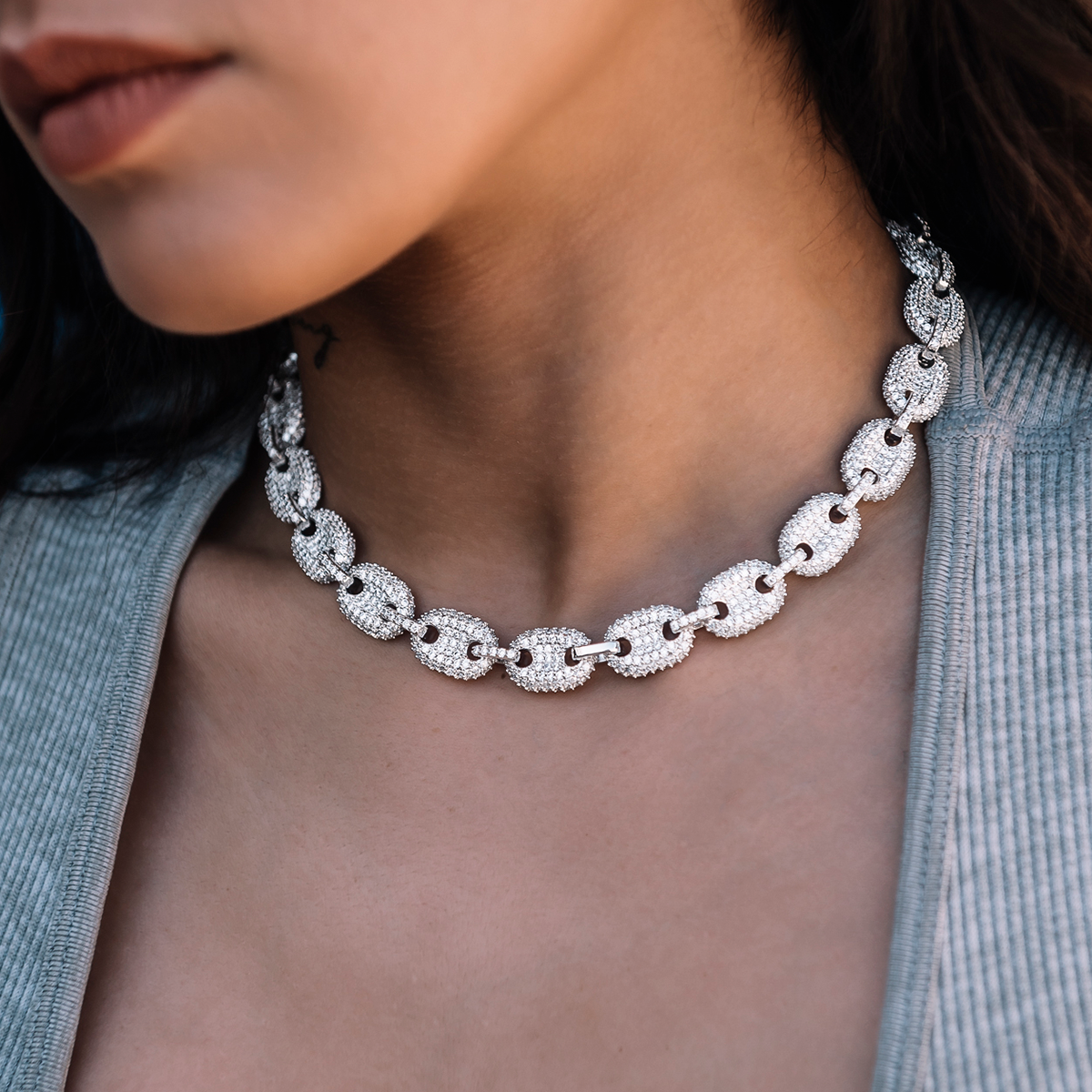 GLD PROMO - WOMEN Diamond Puffed Mariner Necklace in White Gold- 12mm