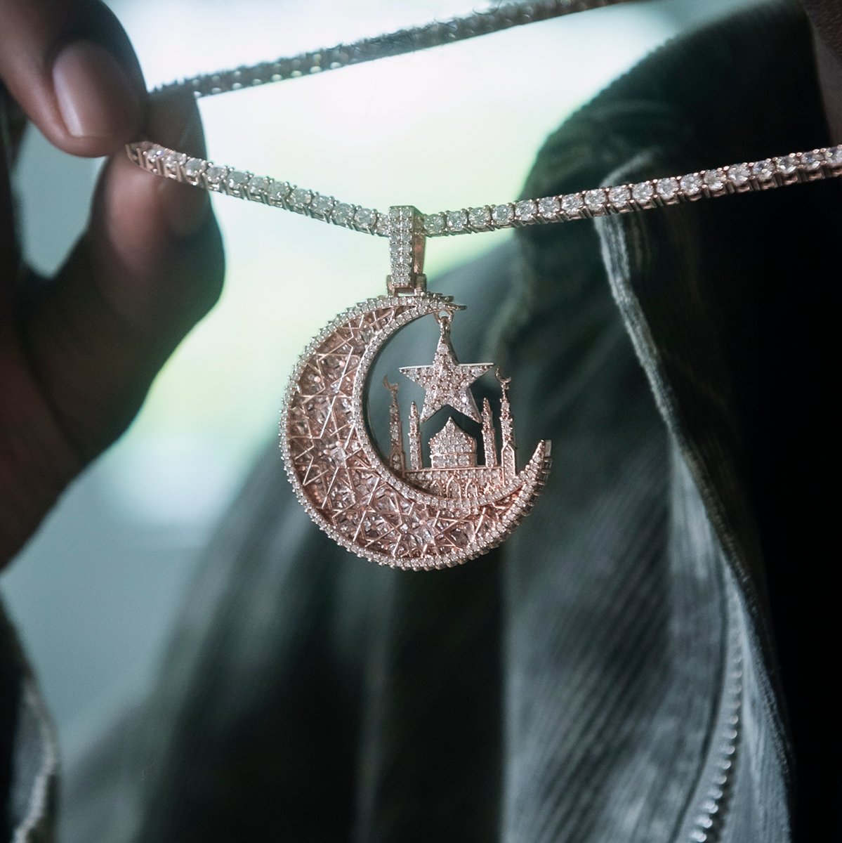 GLD Men Baguette Crescent Moon Pendant