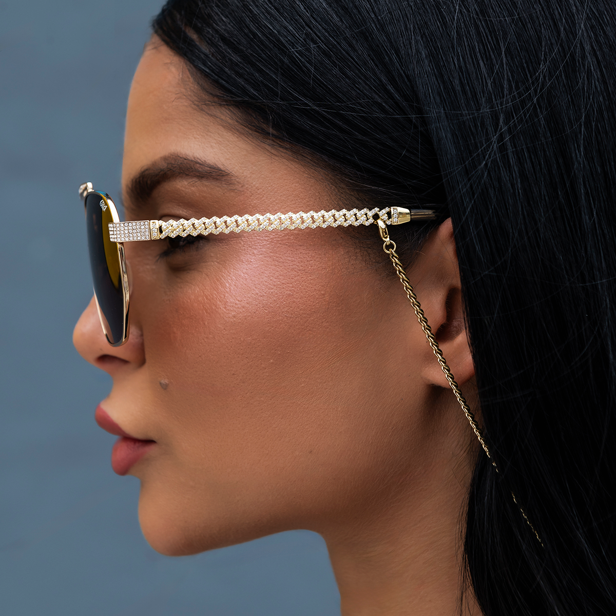 GLD Women The Grove Sunglasses in Yellow Gold with Sunglass Chain