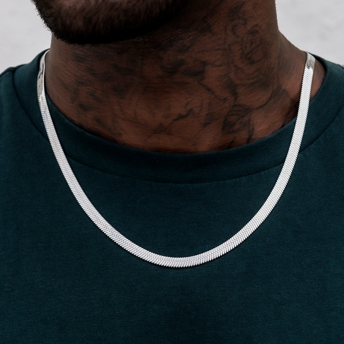 GLD PROMO Herringbone Chain in White Gold- 6mm