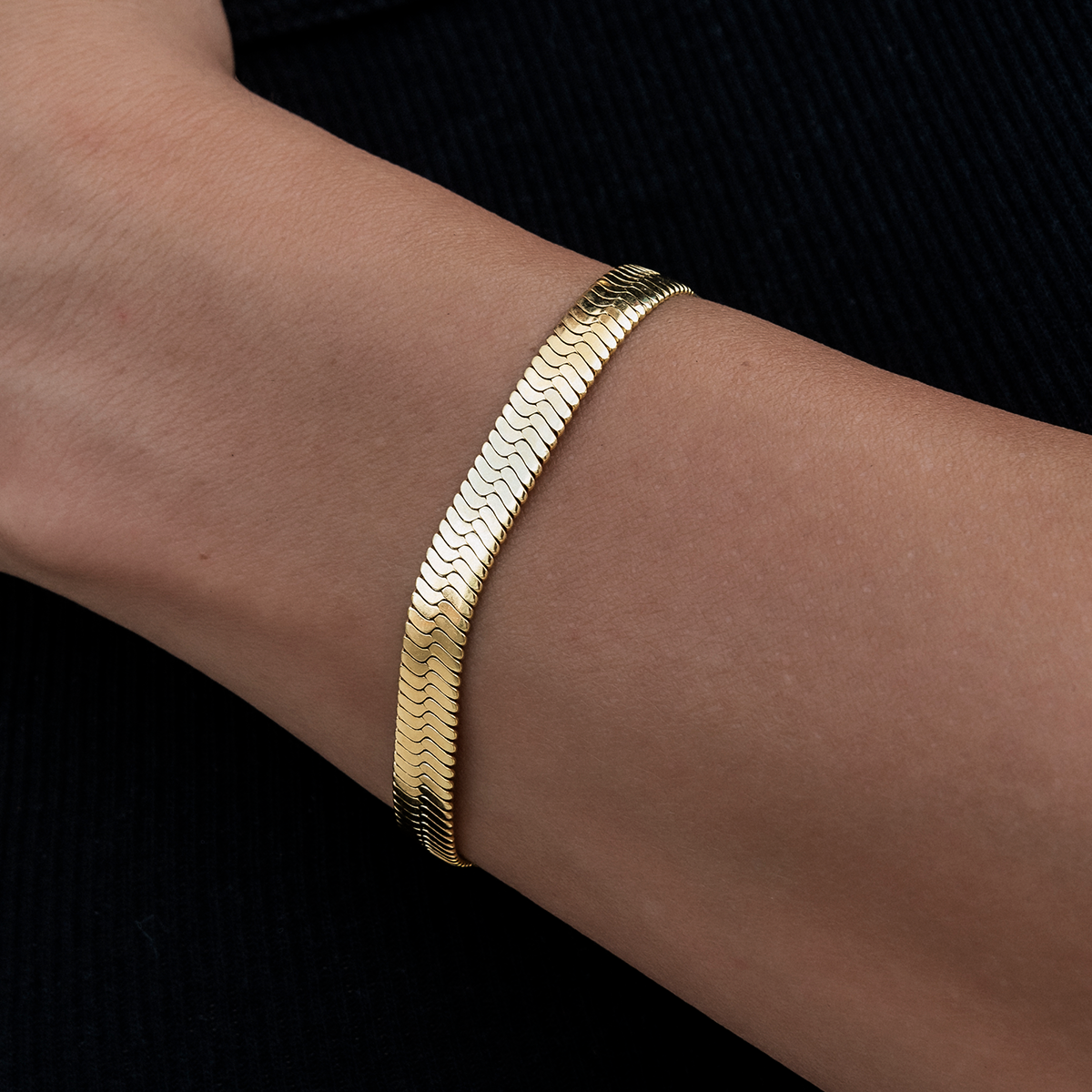GLD PROMO SETS - WOMEN Herringbone Bracelet in Yellow Gold- 6mm