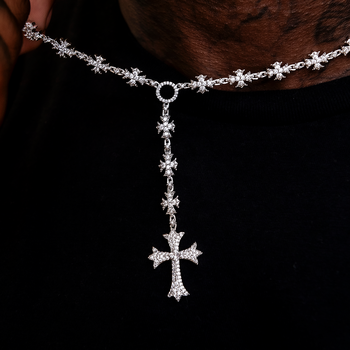 GLD Men Flared Cross Rosary Chain in White Gold - 8mm