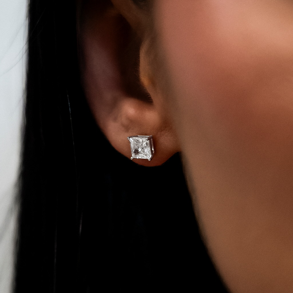 GLD PROMO - WOMEN 5mm Princess Cut Diamond Stud Earrings in White Gold
