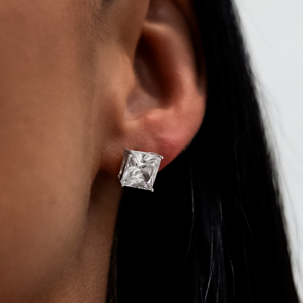 GLD Women GLD 8mm Princess Cut Diamond Stud Earrings in White Gold