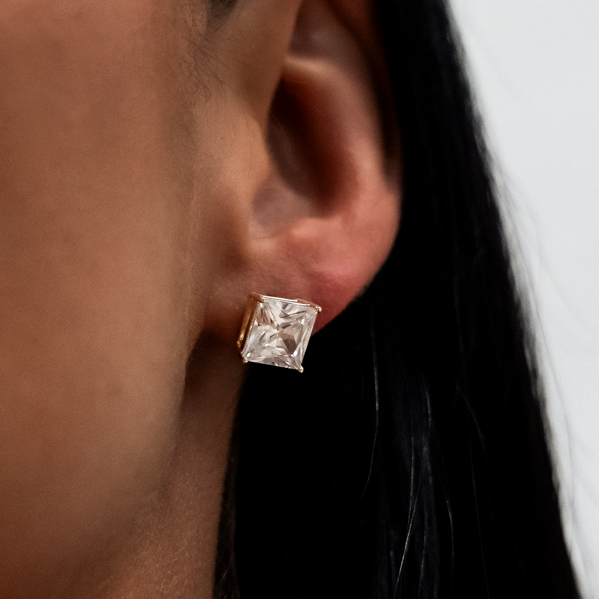 GLD Women GLD 8mm Princess Cut Diamond Stud Earrings in Yellow Gold