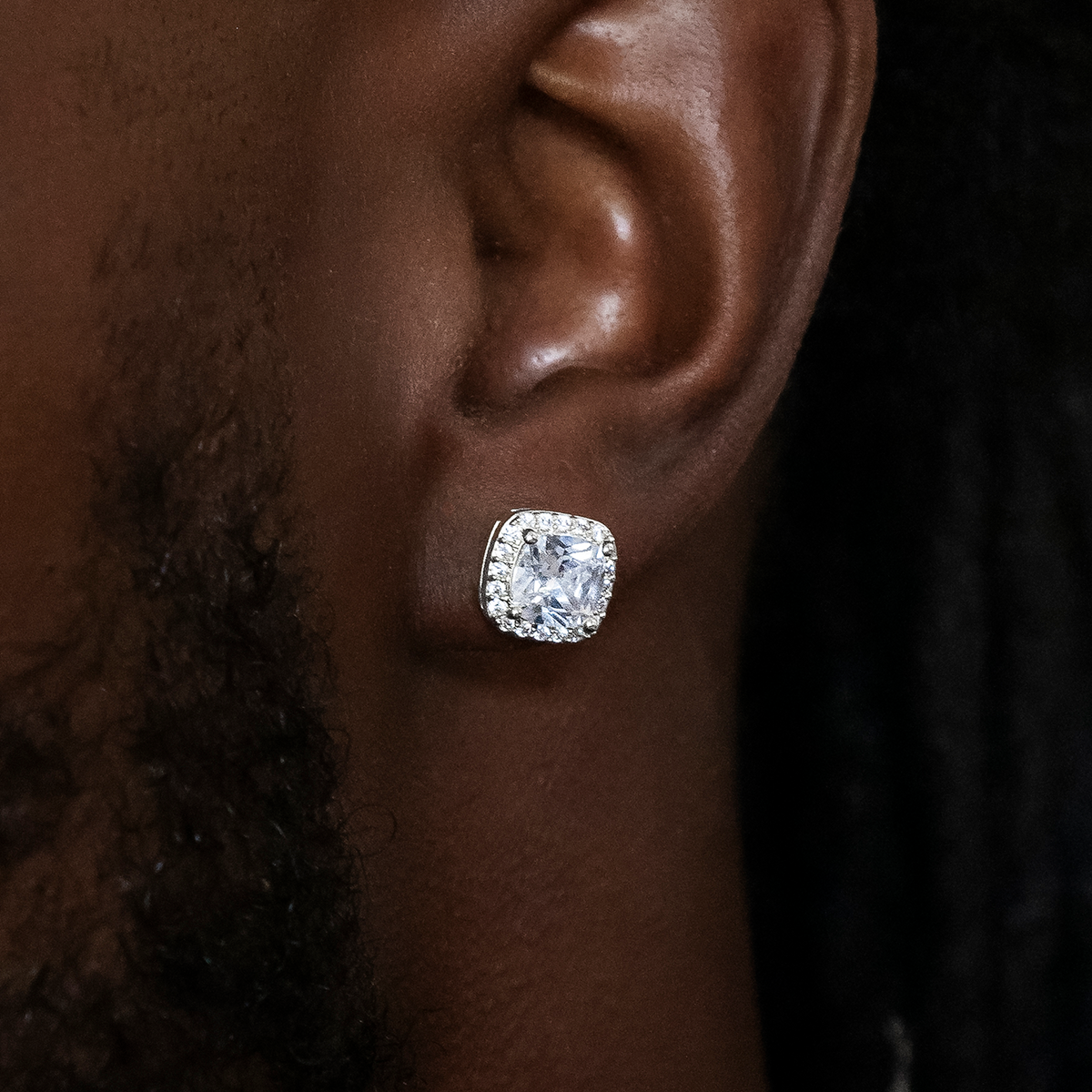 GLD PROMO 10mm Cushion Cut Earrings in White Gold