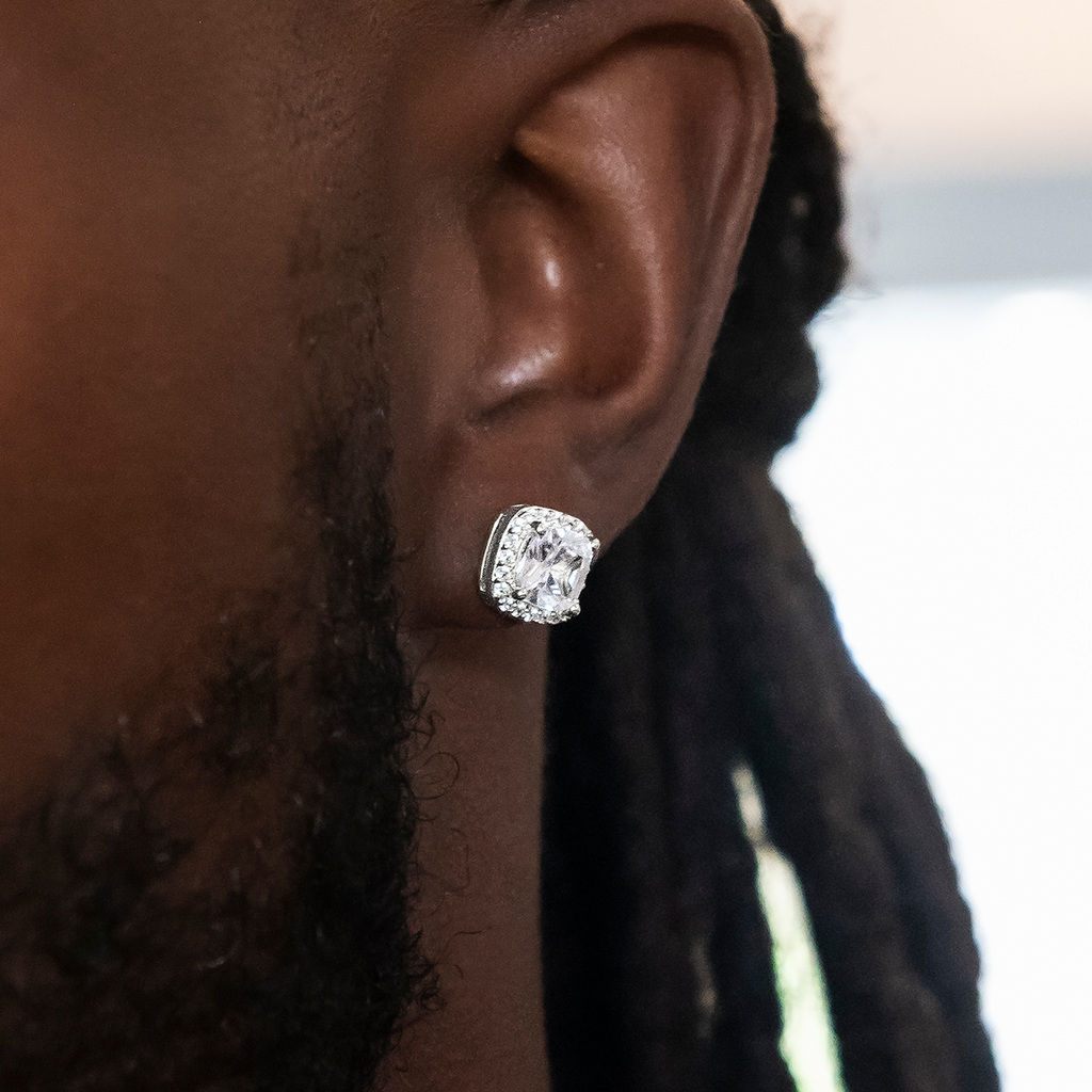 GLD PROMO 10mm Cushion Cut Earrings in White Gold