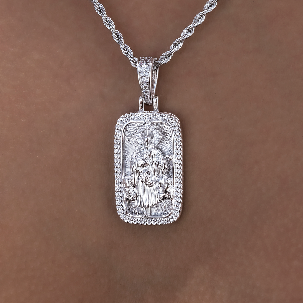 GLD Women Icon Shepherd Pendant in White Gold