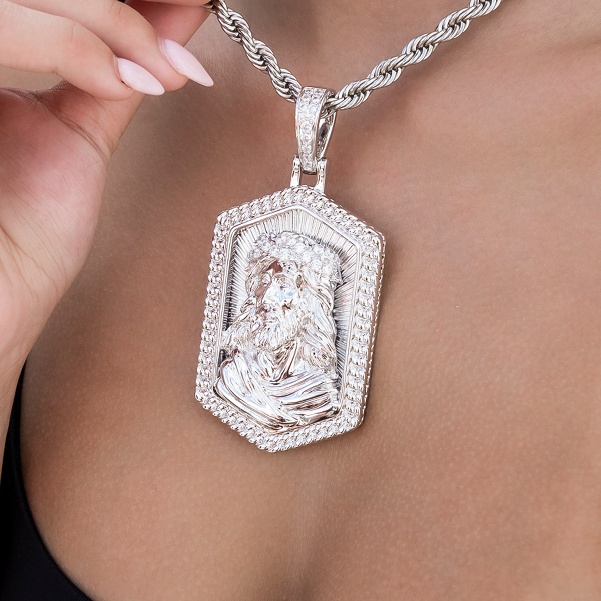 GLD PROMO - WOMEN Large Icon Jesus Pendant in White Gold