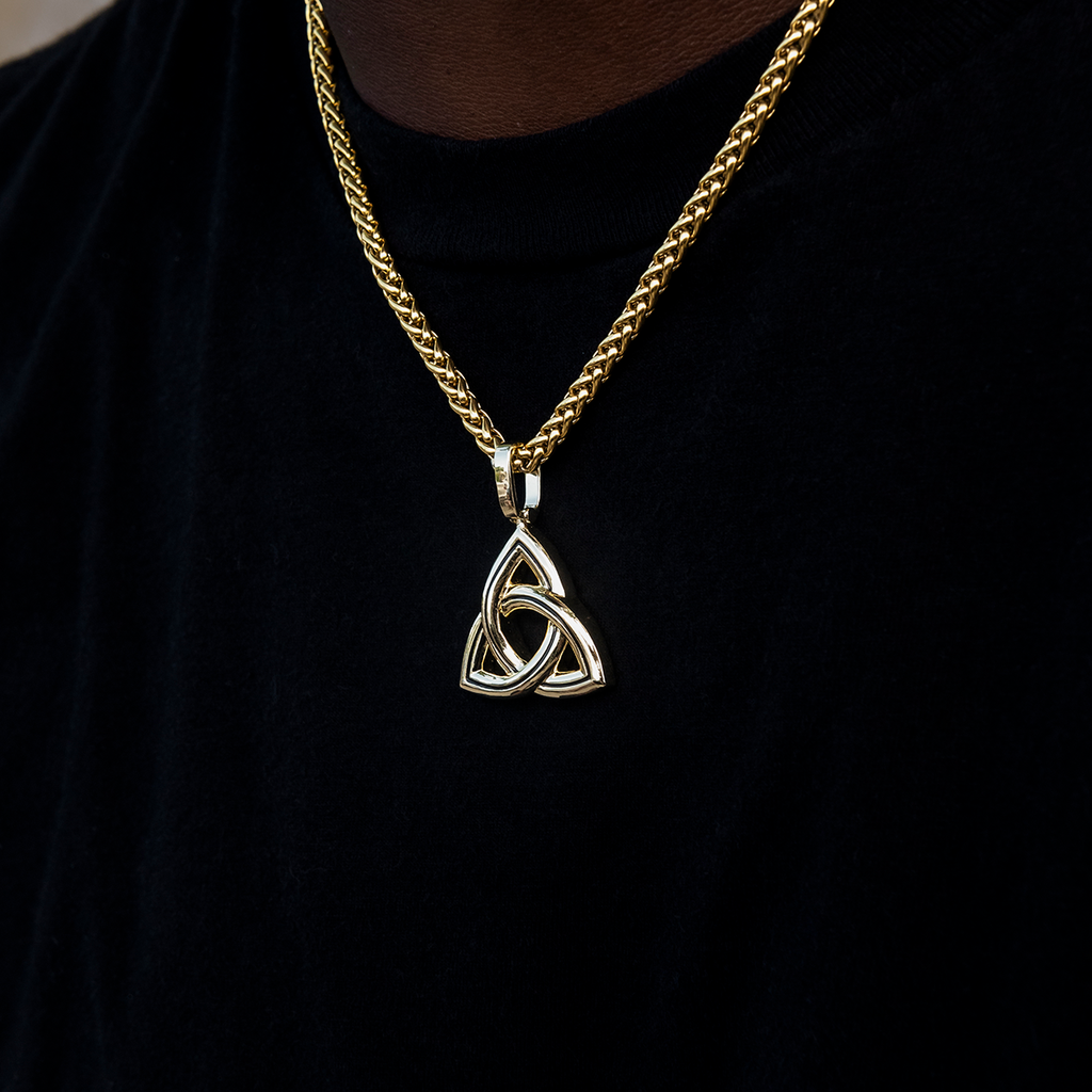 GLD Men Trinity Knot Pendant in Yellow Gold