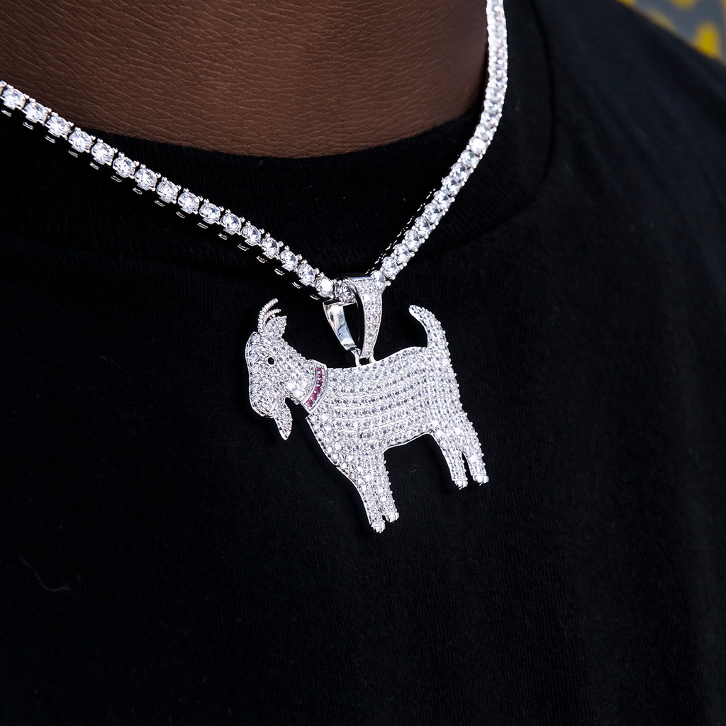 GLD Men GOAT Pendant in White Gold