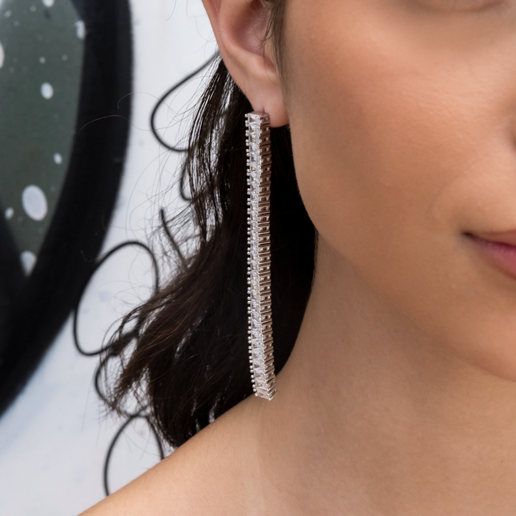 GLD Women Diamond Baguette Tennis Dangle Earring