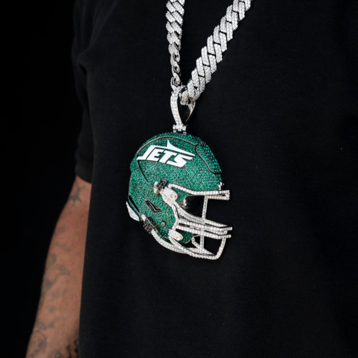 GLD Men Giant New York Jets Official NFL Helmet Pendant