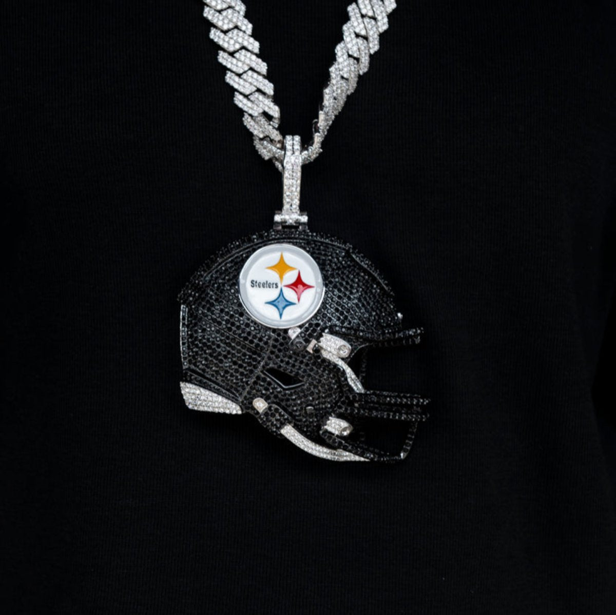 GLD Men Giant Pittsburgh Steelers Official NFL Helmet Pendant
