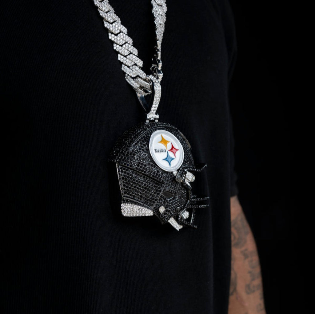 GLD Men Giant Pittsburgh Steelers Official NFL Helmet Pendant