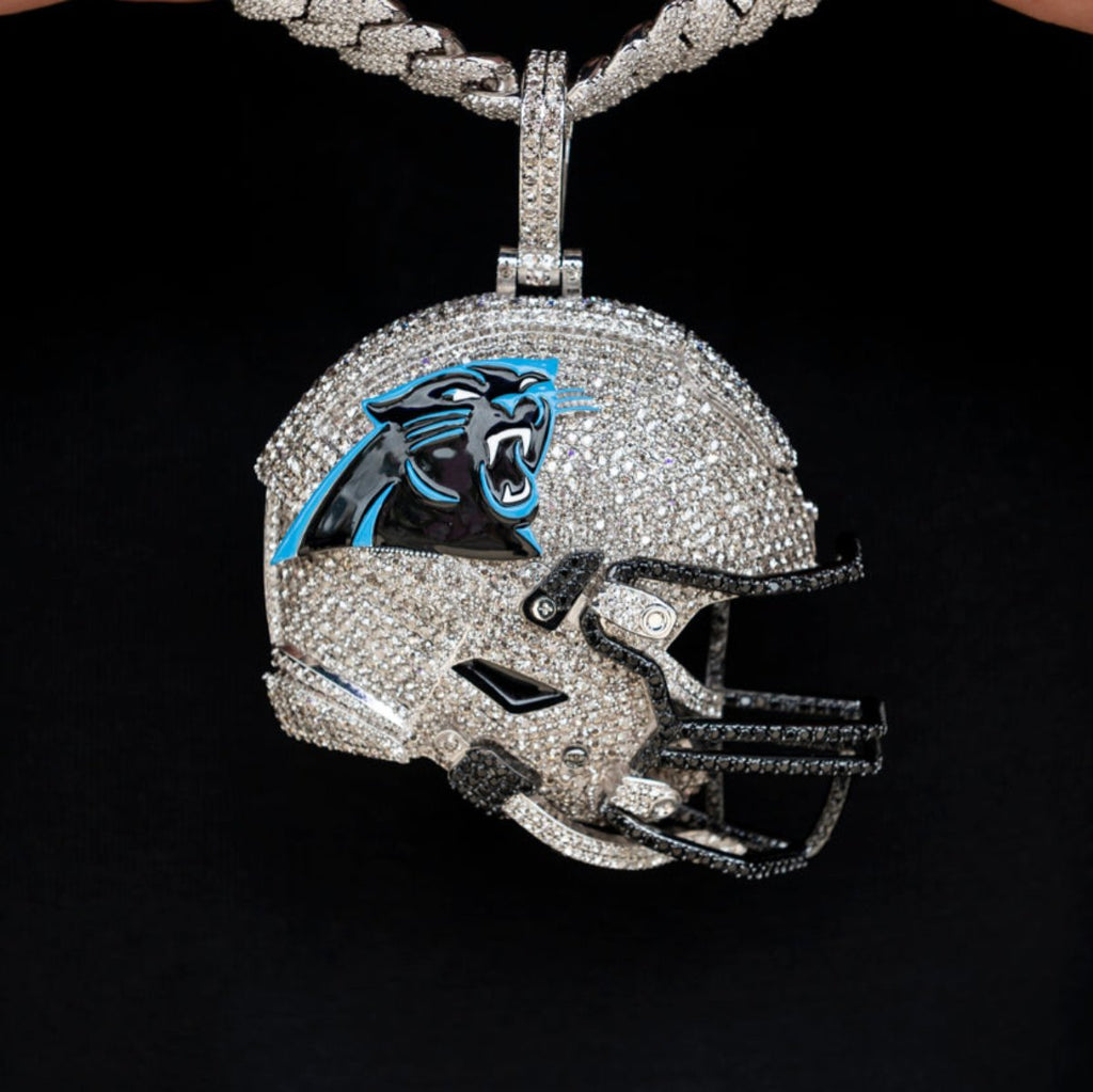 GLD Men Giant Carolina Panthers Official NFL Helmet Pendant