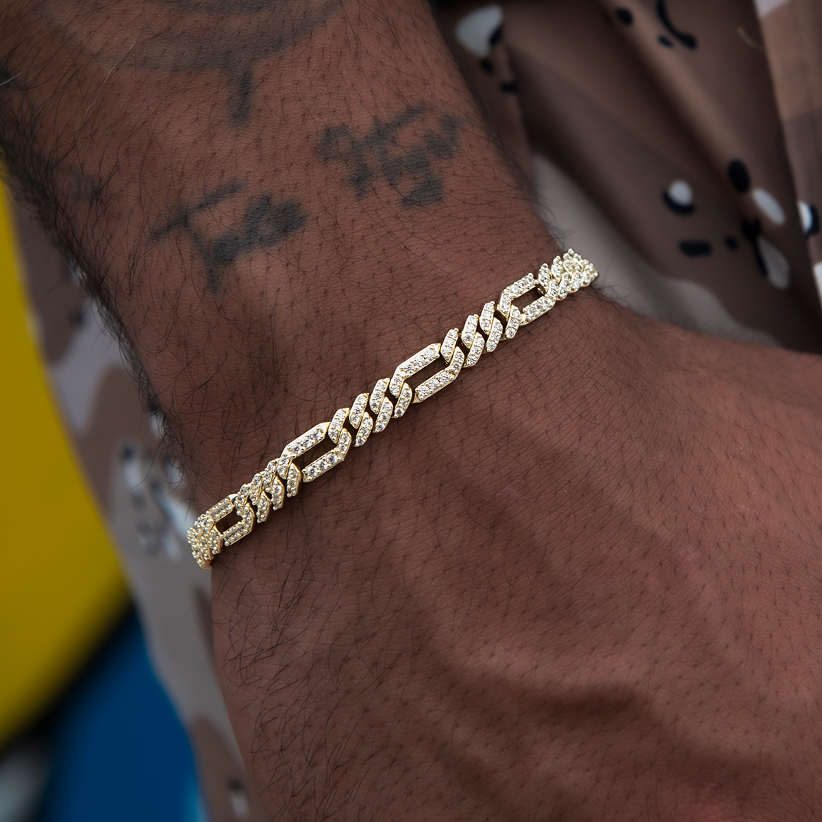 GLD PROMO Diamond Figaro Bracelet in Yellow Gold- 6mm