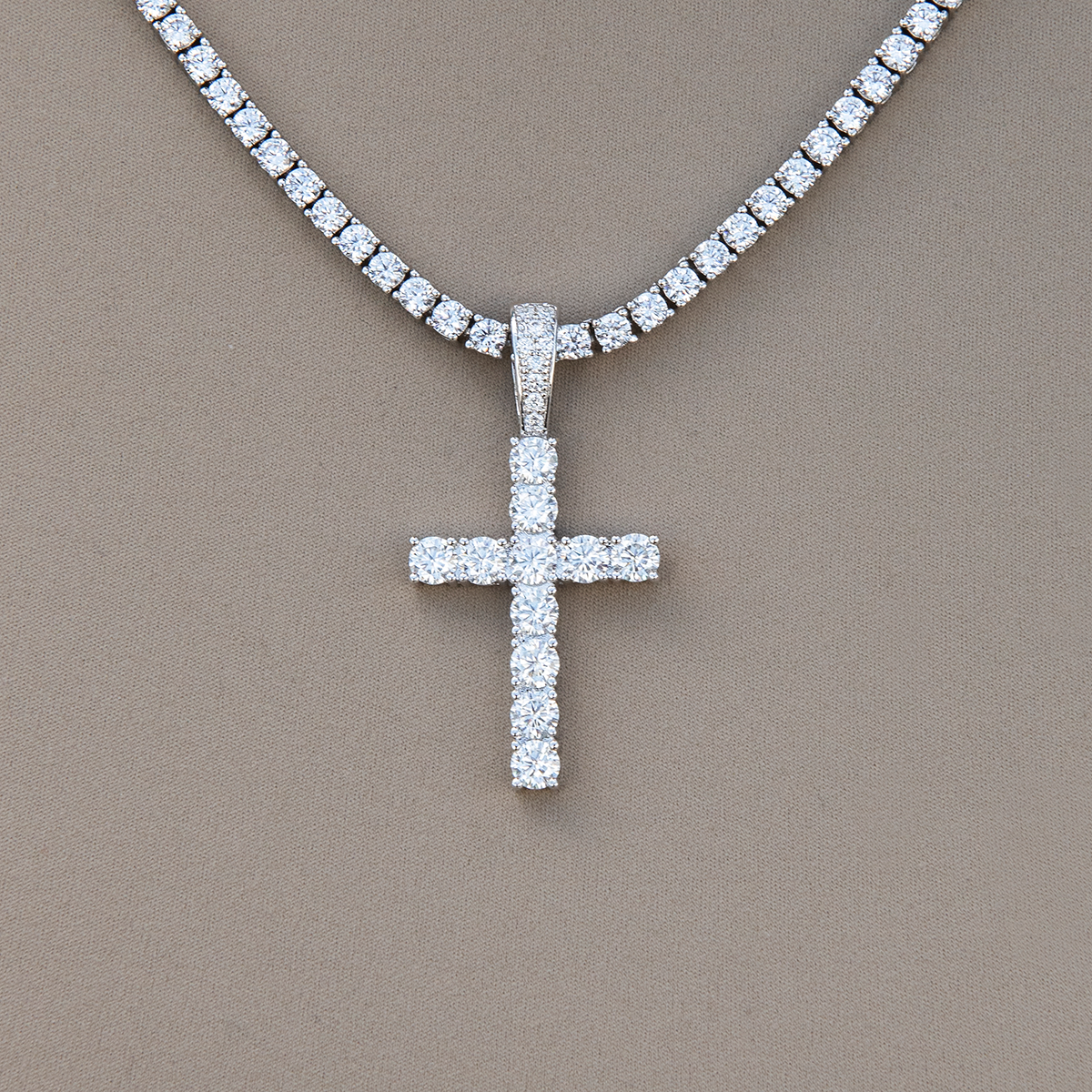 GLD Women Moissanite Diamond Cross Pendant in Sterling Silver