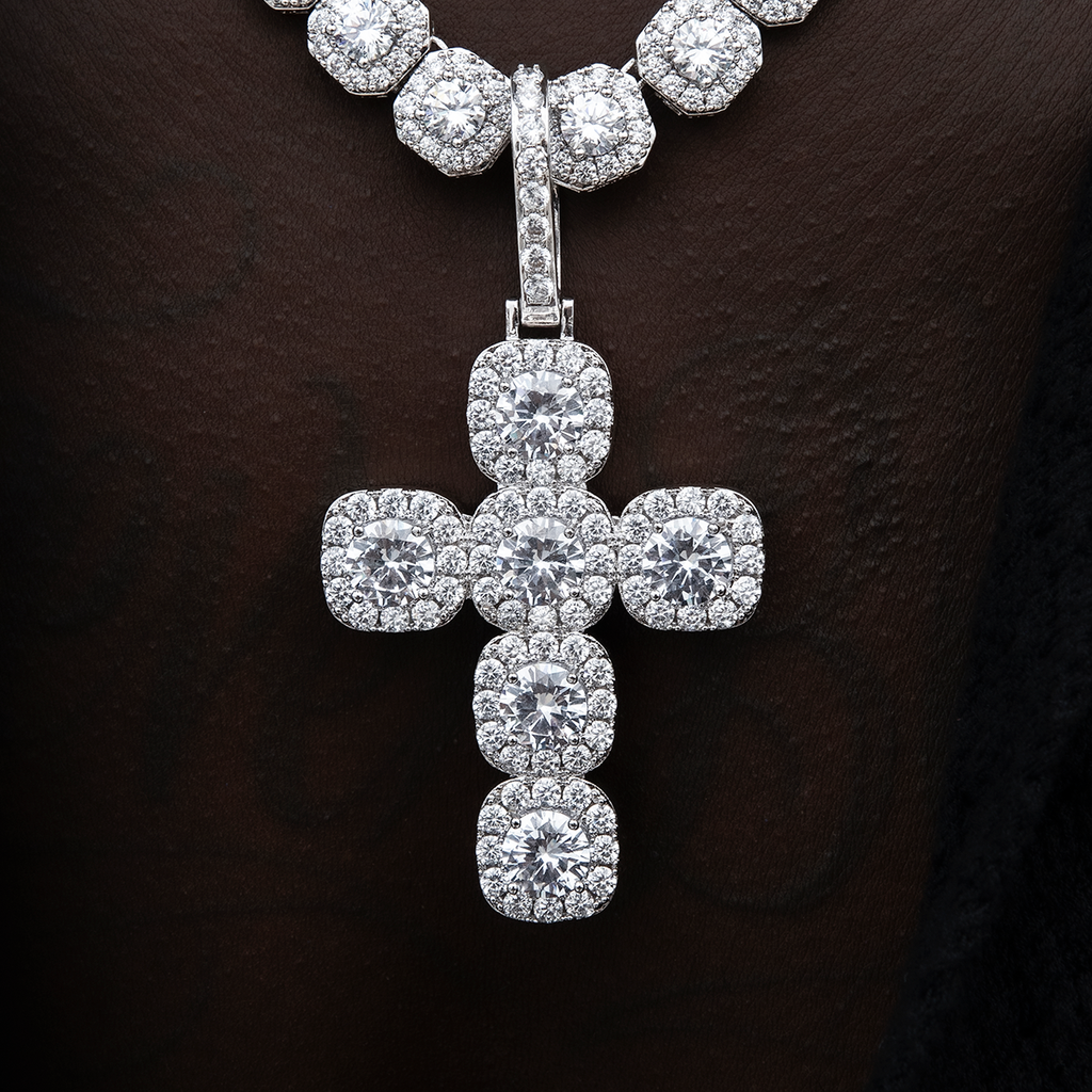 GLD PROMO Cushion Cut Stone Cross Pendant in White Gold