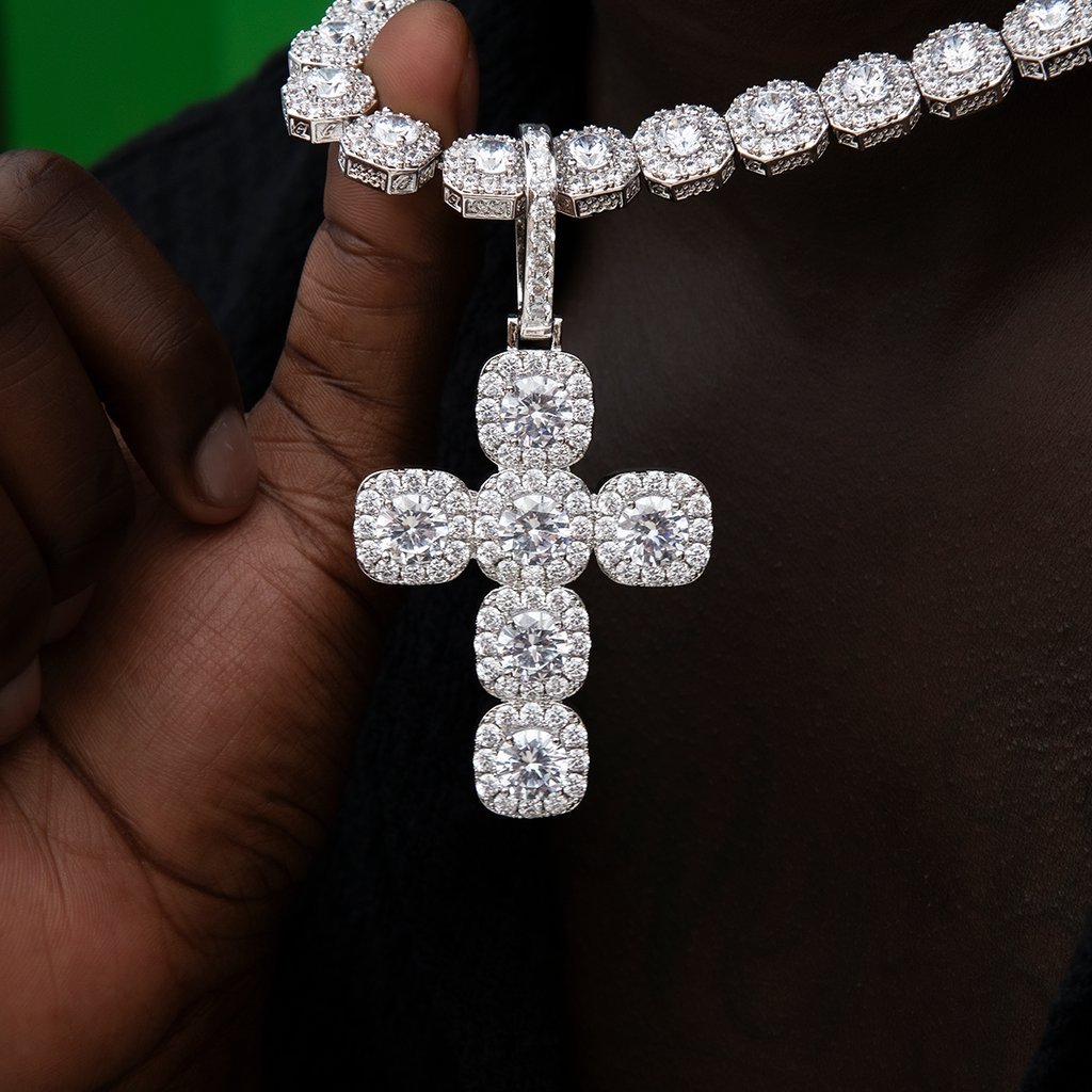 GLD PROMO Cushion Cut Stone Cross Pendant in White Gold