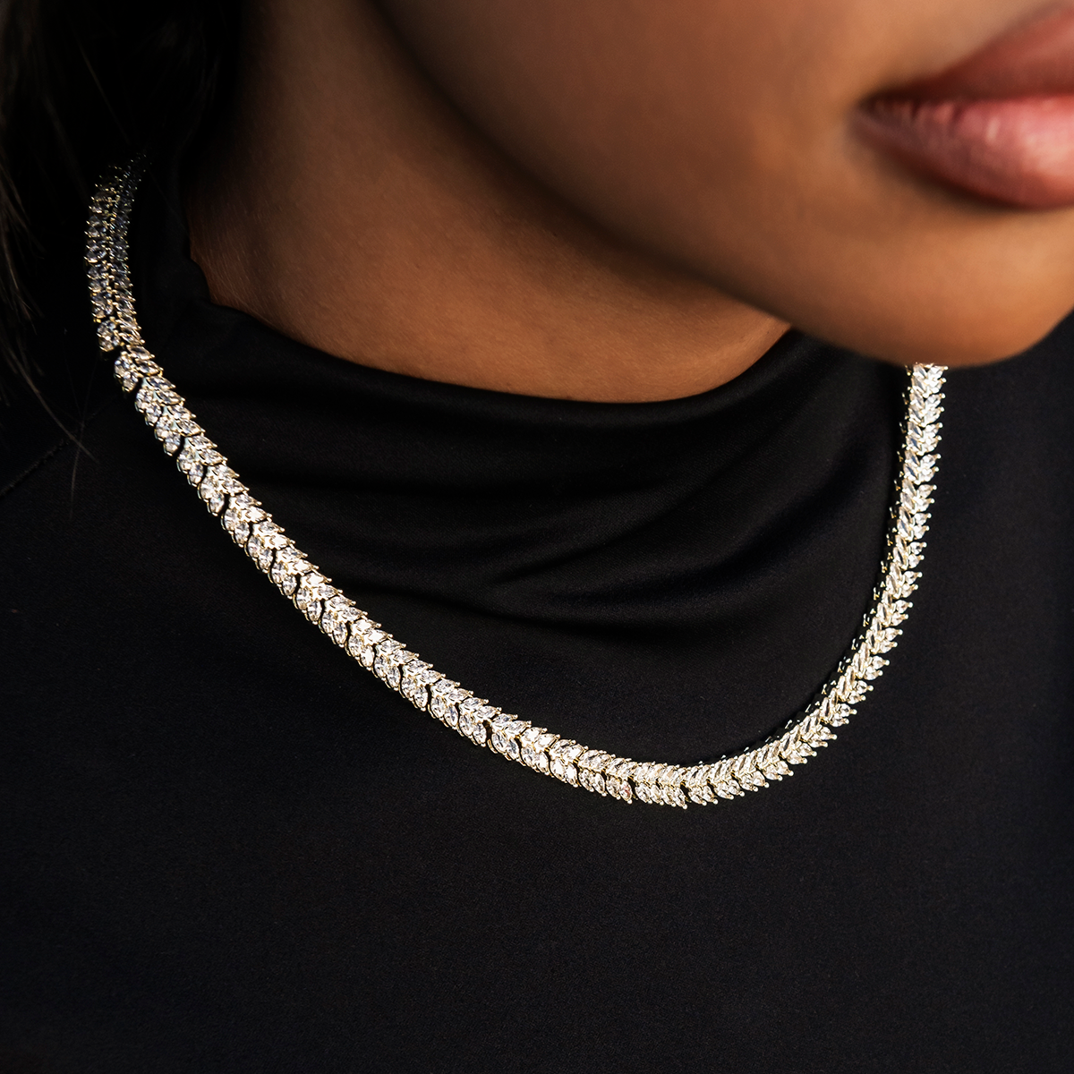 GLD PROMO - WOMEN Iced Herringbone Necklace in Yellow Gold- 7mm