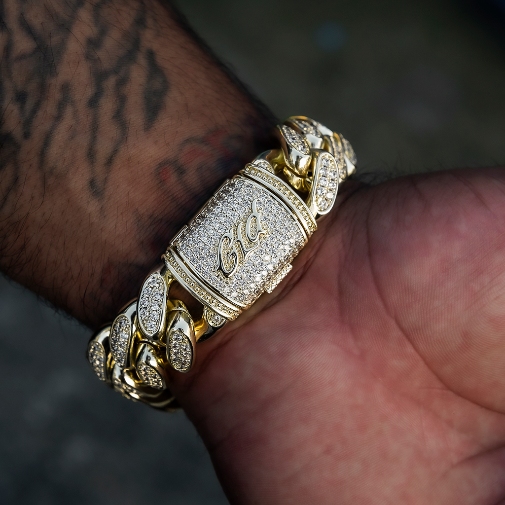 GLD Men GLD Diamond Cuban Link Bracelet in Yellow Gold- 19mm