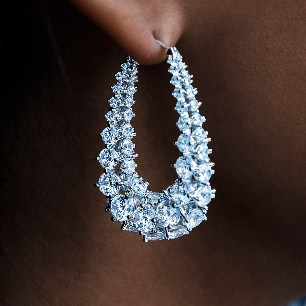 GLD Women GLD Multi Diamond Teardrop Earrings in White Gold