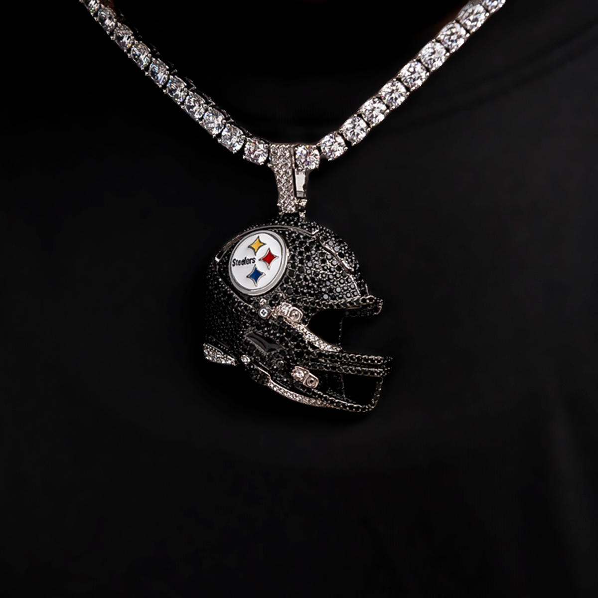 GLD Women Official NFL 2025 Edition Pittsburgh Steelers Helmet Pendant