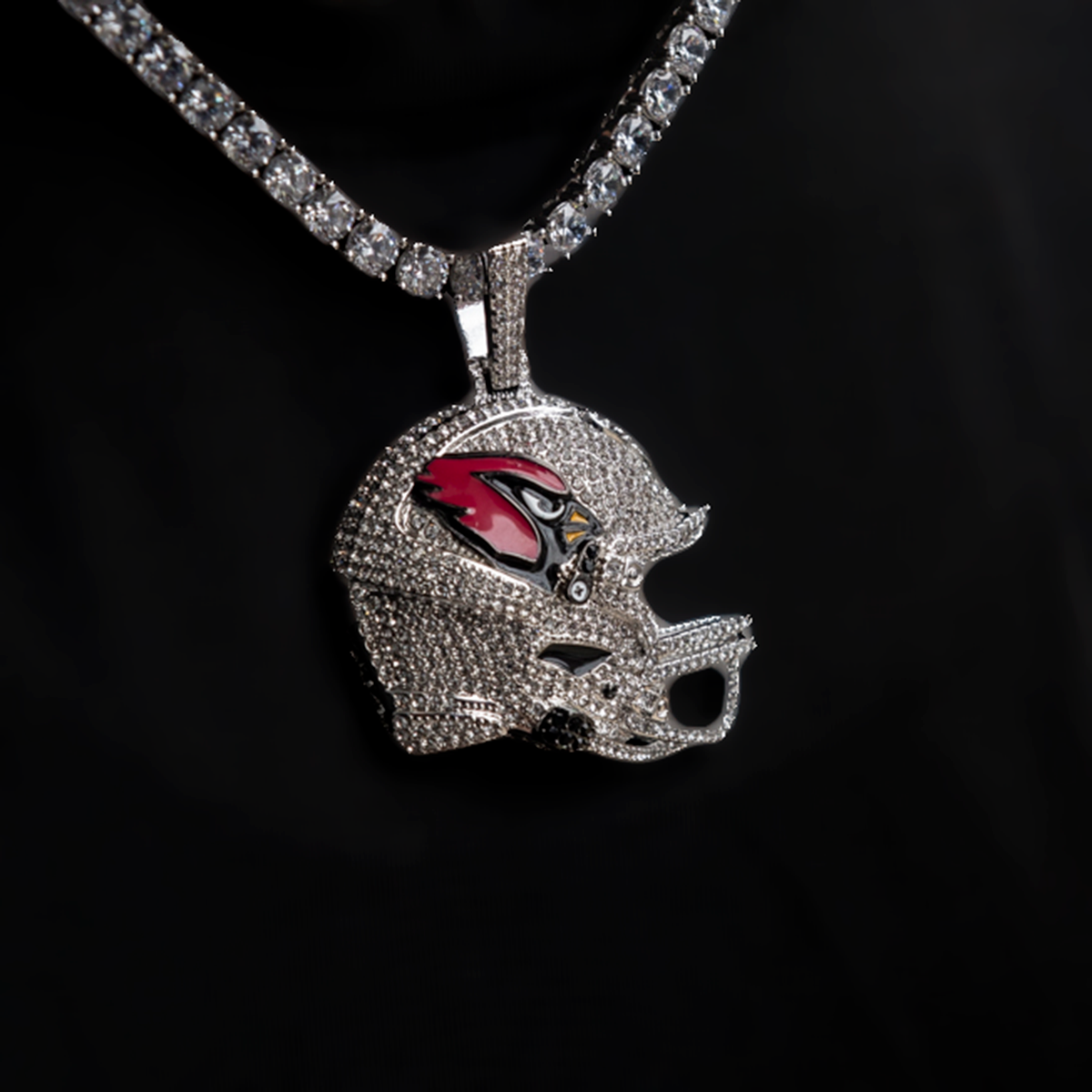 GLD PROMO - WOMEN Official NFL 2025 Edition Arizona Cardinals Helmet Pendant