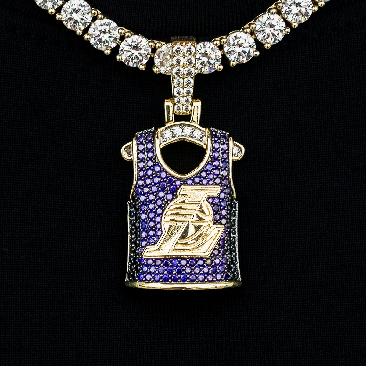 GLD Women Los Angeles Lakers Official NBA Jersey Pendant - Yellow Gold