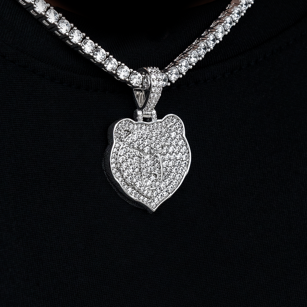 GLD Women Memphis Grizzlies Official NBA Micro Logo Pendant in White Gold