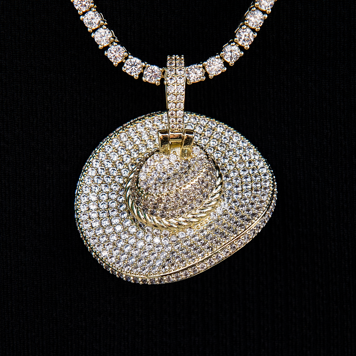 GLD PROMO Iced Cowboy Hat Pendant - Yellow Gold