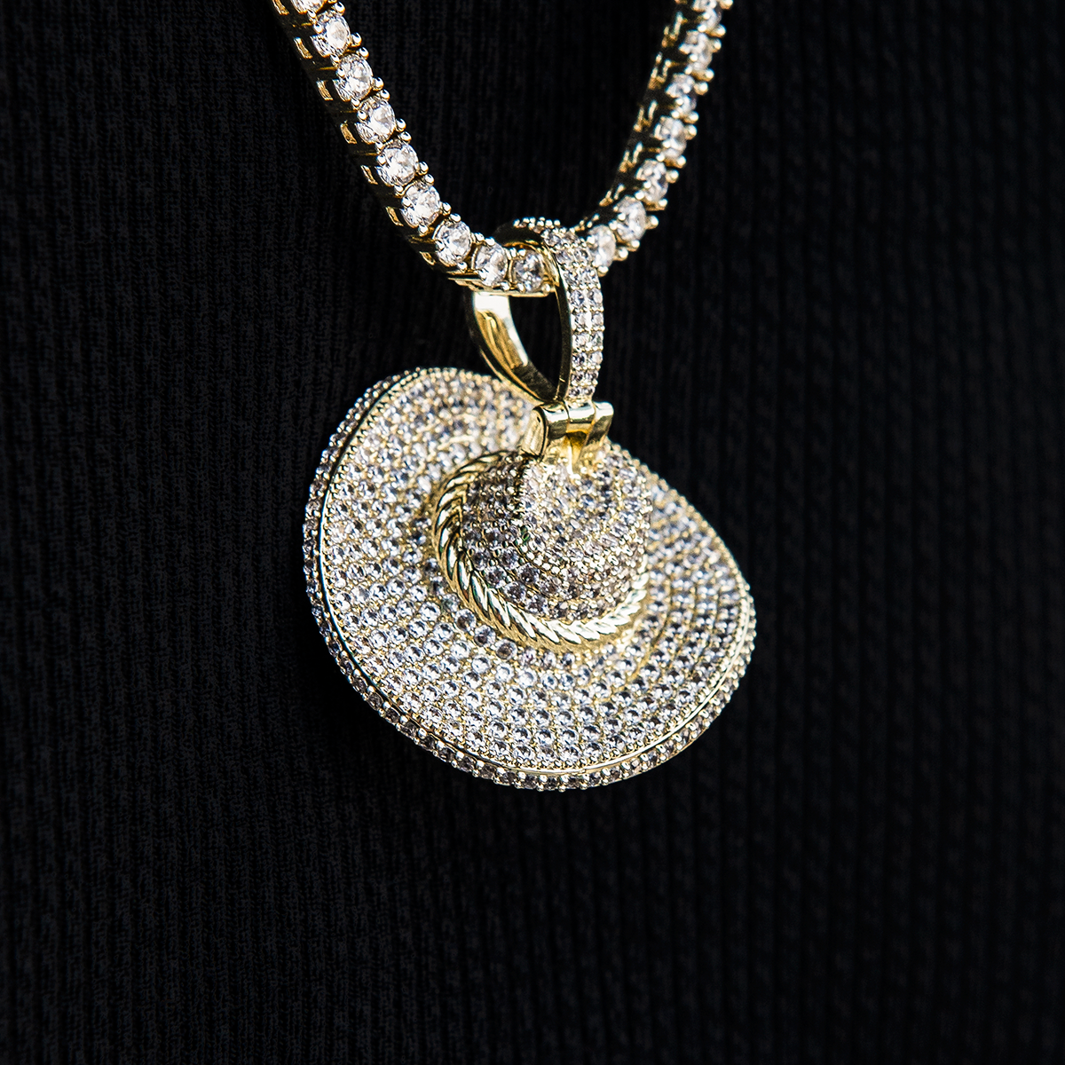 GLD PROMO Iced Cowboy Hat Pendant - Yellow Gold