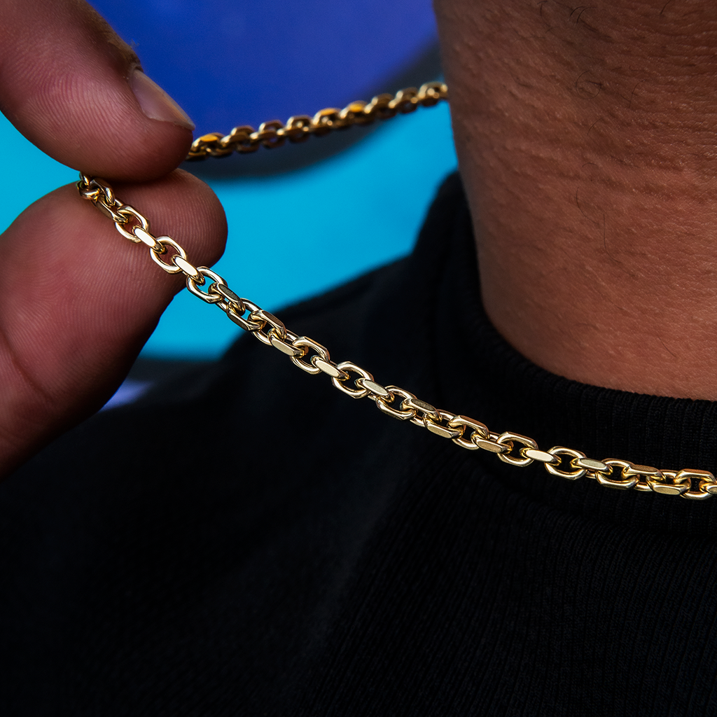 GLD PROMO Box Chain + Micro Iced Pink Heart Pendant
