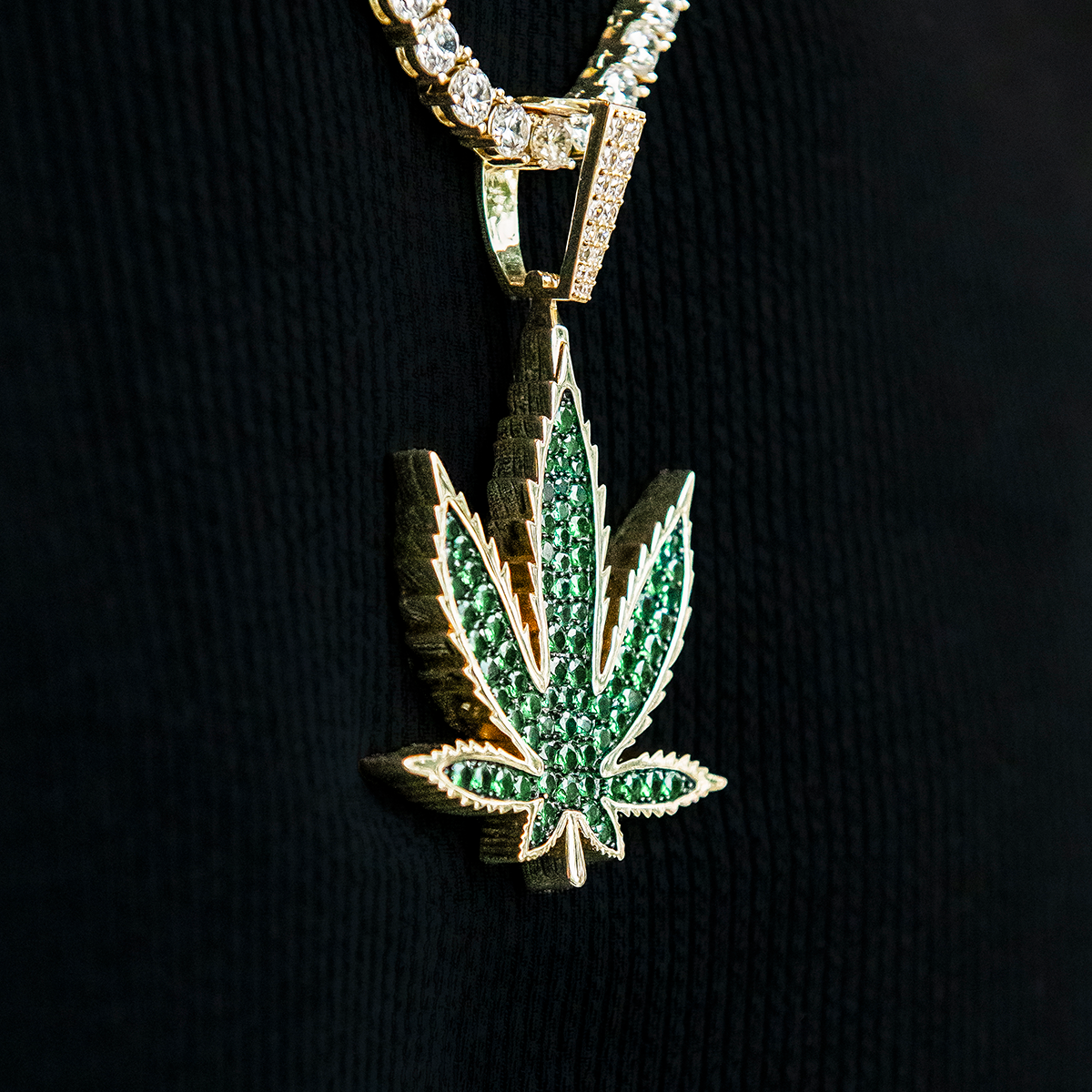 GLD Women Large Emerald Weed Leaf Pendant - Yellow Gold