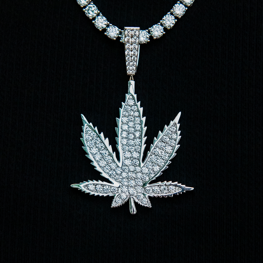 GLD Women Large Diamond Weed Leaf Pendant - White Gold
