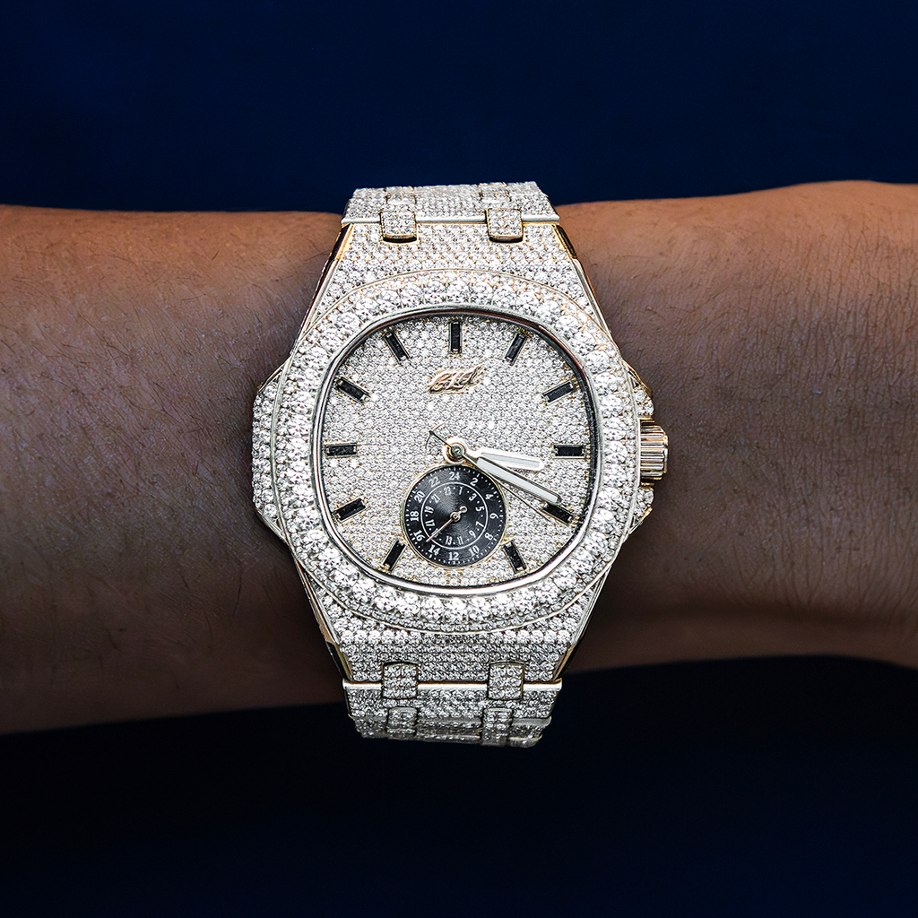 GLD Women 39MM Visionary Fully Iced Case & Steel Band Watch - Yellow Gold